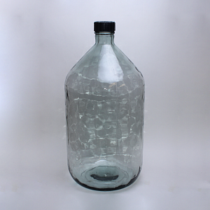 Бутыль  20,0 л стеклянный с крышкой оптом и по оптовым ценам в Челябинске
